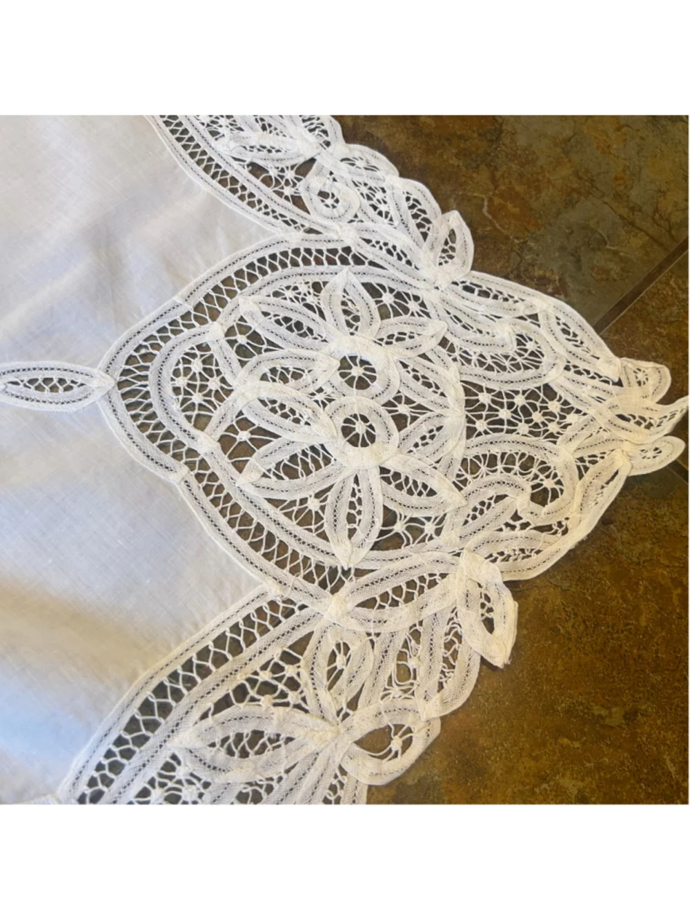 VTG Battenberg Table White Lace Tablecloth Square French Country Minimalist